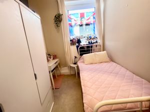 Photo 7- click for photo gallery